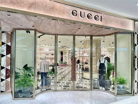 gucci emquartier|emporium & the emquartier.